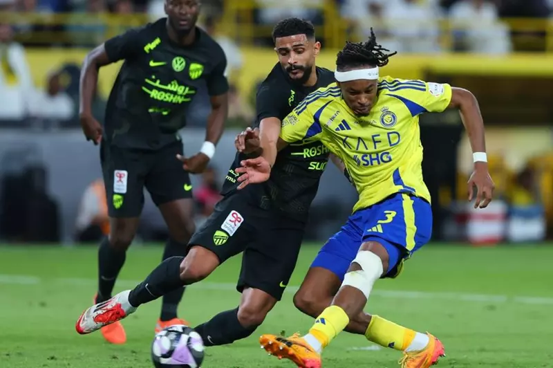 محمد سيماكان مدافع النصر السعودي